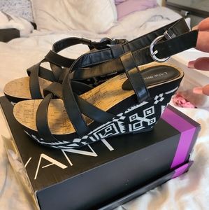 Lane Bryant wedge sandal with geometric print 11w